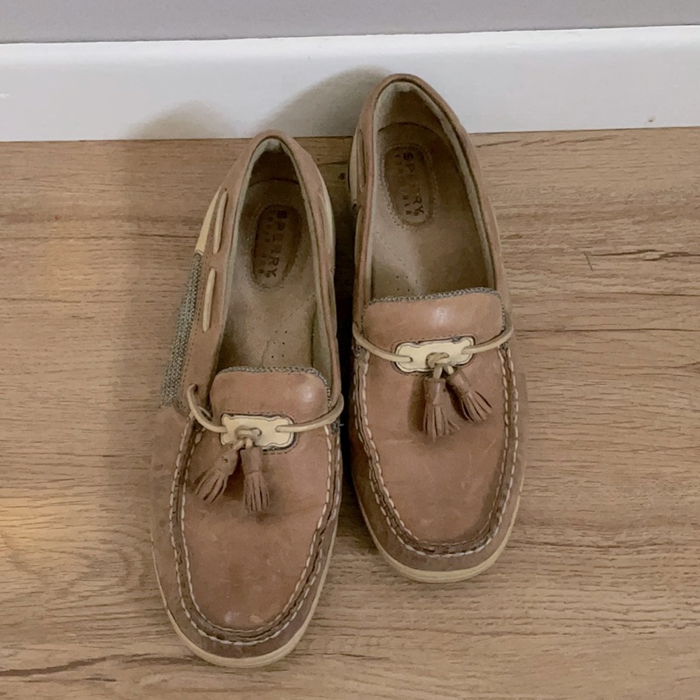 Sperry Boat Shoes Women’s